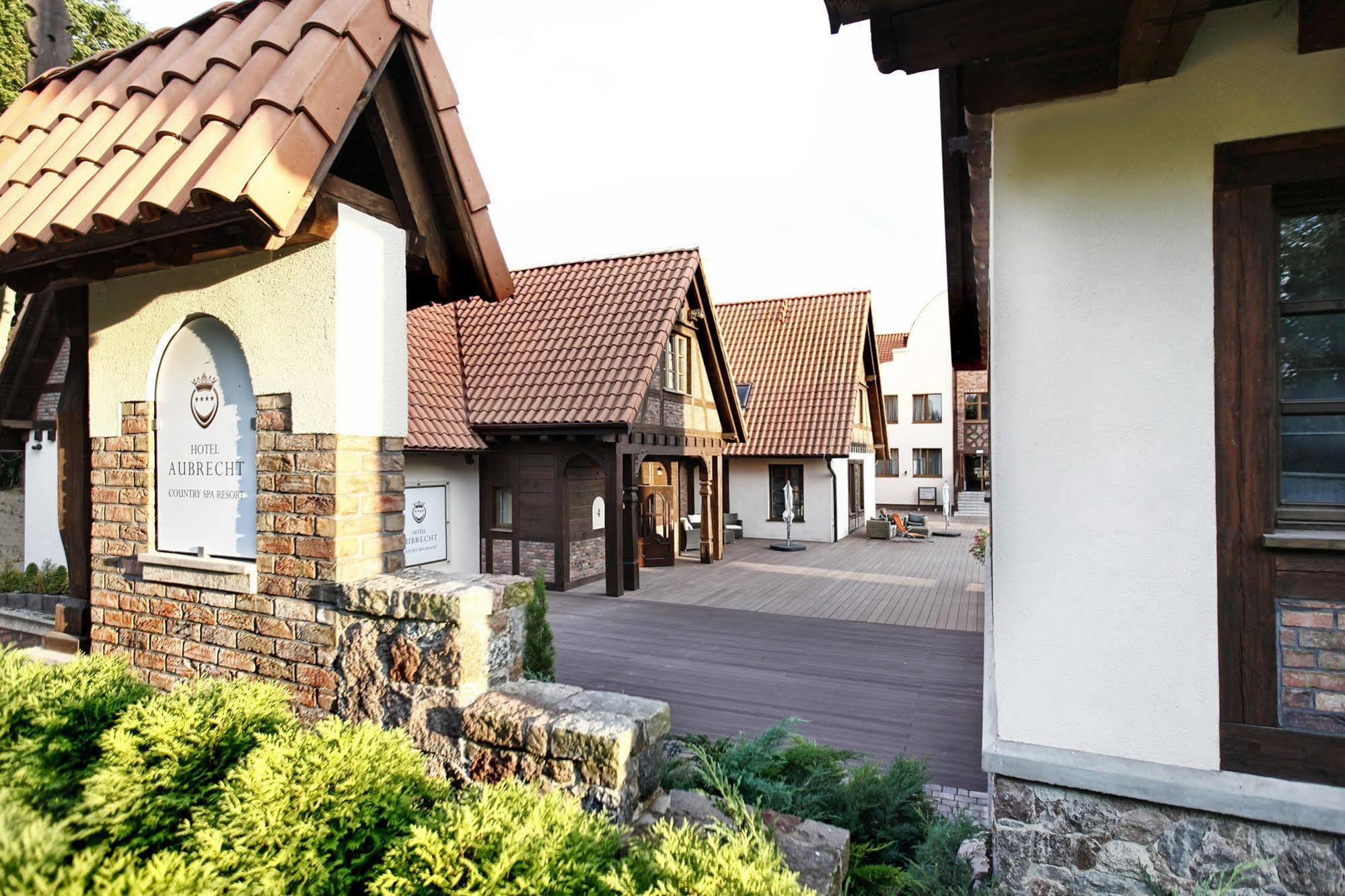 Hotel Aubrecht Country Spa Resort 普热赫莱沃 外观 照片